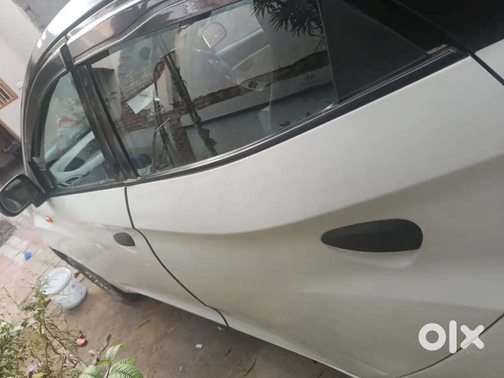 Hyundai Eon 2016 Cng & Hybrids 98615 Km Driven