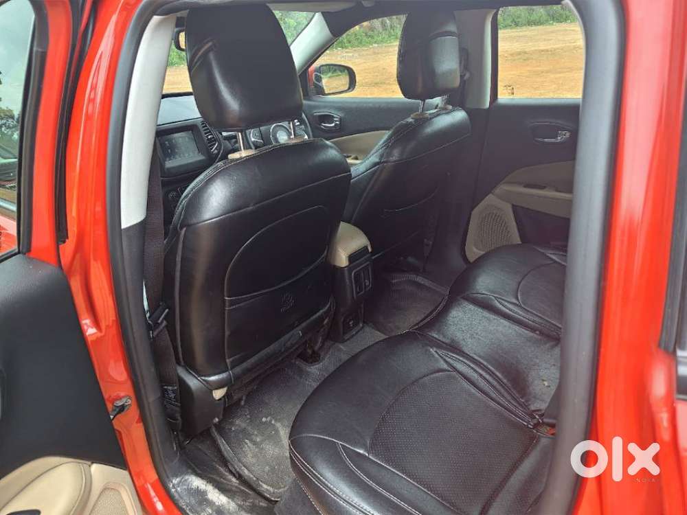 Jeep Compass 2.0 Longitude Option, 2018, Diesel
