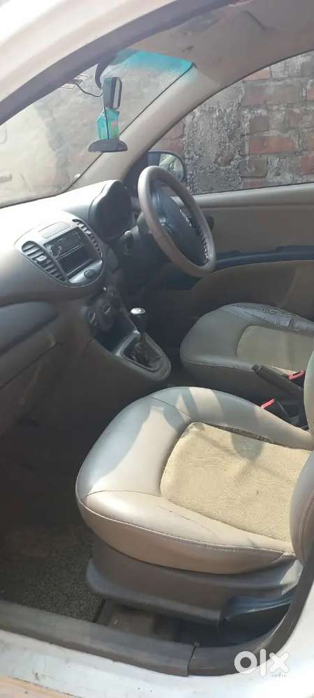 Hyundai I10 2012 Cng & Hybrids 170000 Km Driven