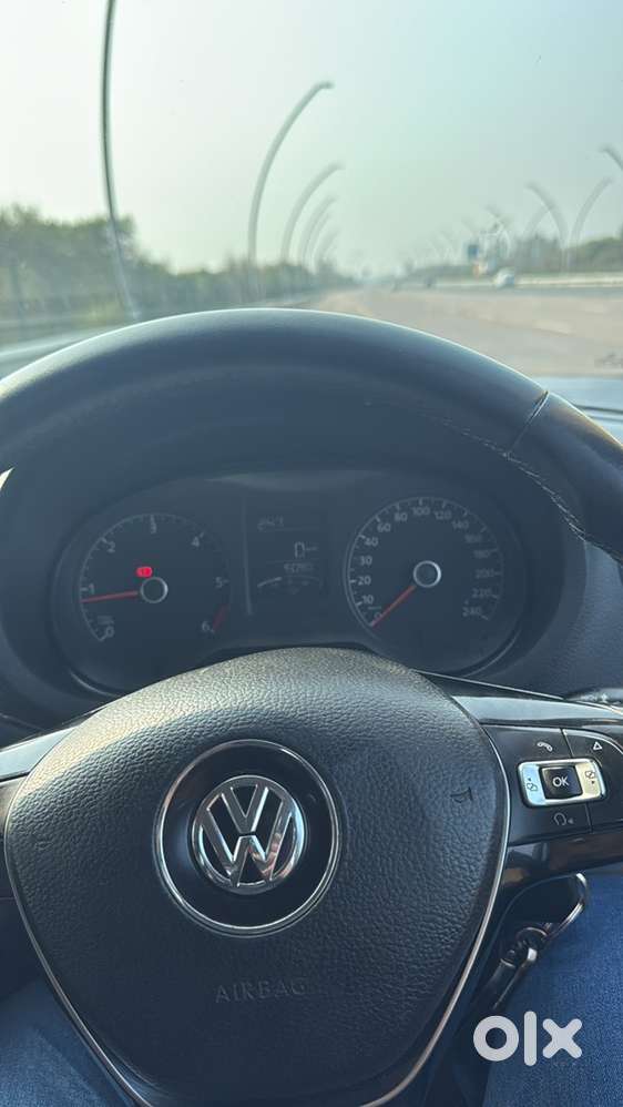 Volkswagen Polo 2014 Diesel 140000 Km Driven