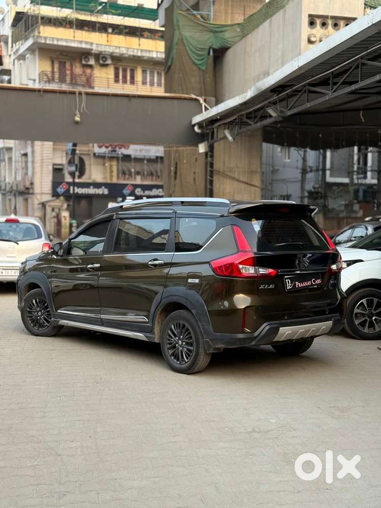 Maruti Suzuki Xl6 1.5 Zeta At, 2022, Petrol