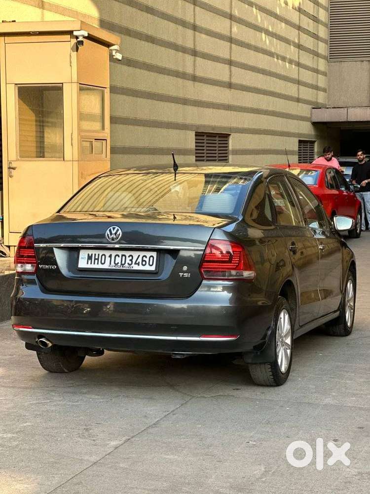 Volkswagen Polo Highline 1.6l Petrol, 2015, Petrol