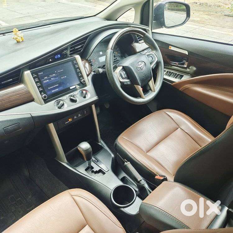 Toyota Innova Crysta 2.4 Gx Limited Edition At 7 Str, 2021, Diesel