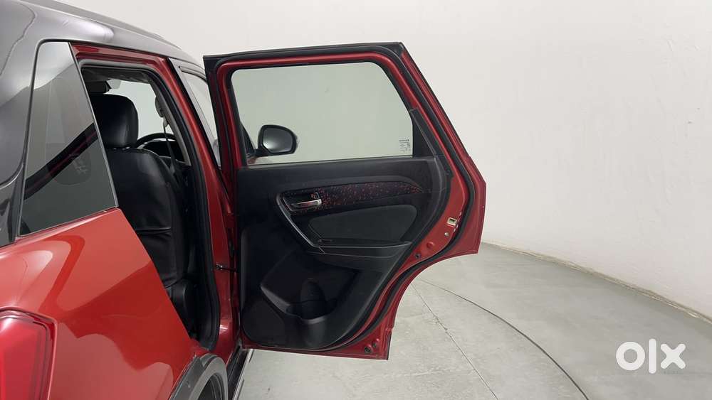 Maruti Suzuki Vitara Brezza Zdi+ Dual Tone Amt, 2018, Diesel