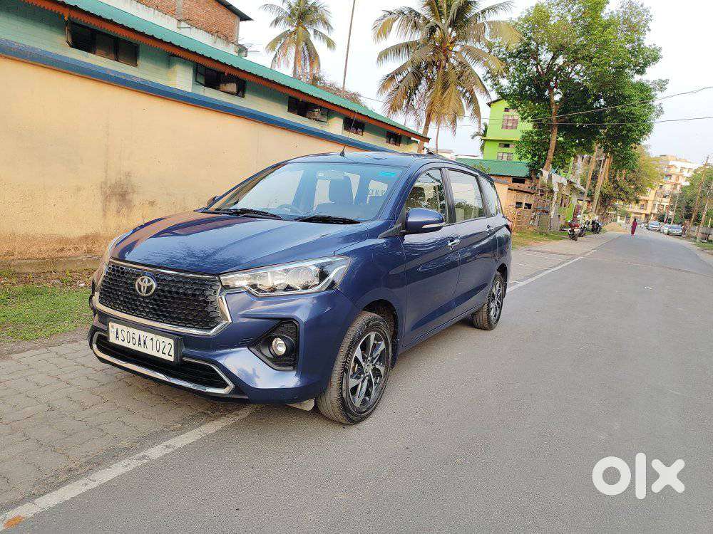 Toyota Rumion V Mt, 2023, Petrol