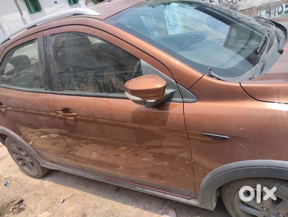 Ford Freestyle 2019 Petrol 98000 Km Driven