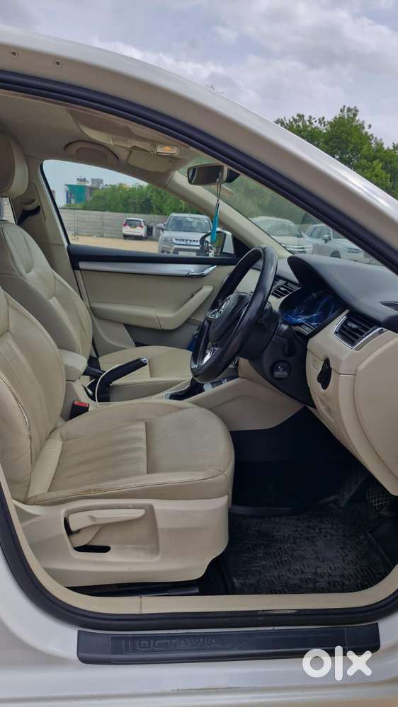 Skoda Octavia 1.8 Tsi At Style Plus, 2018, Petrol