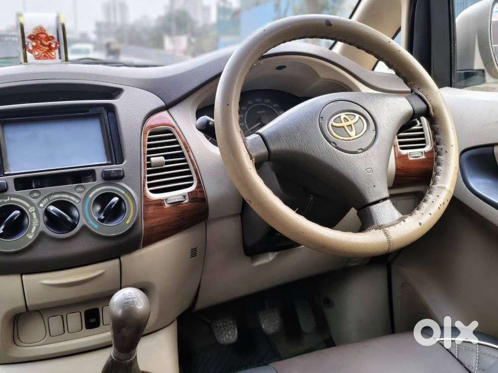 Toyota Innova 2004-2011 2.5 G4 Diesel 8-seater, 2008, Diesel