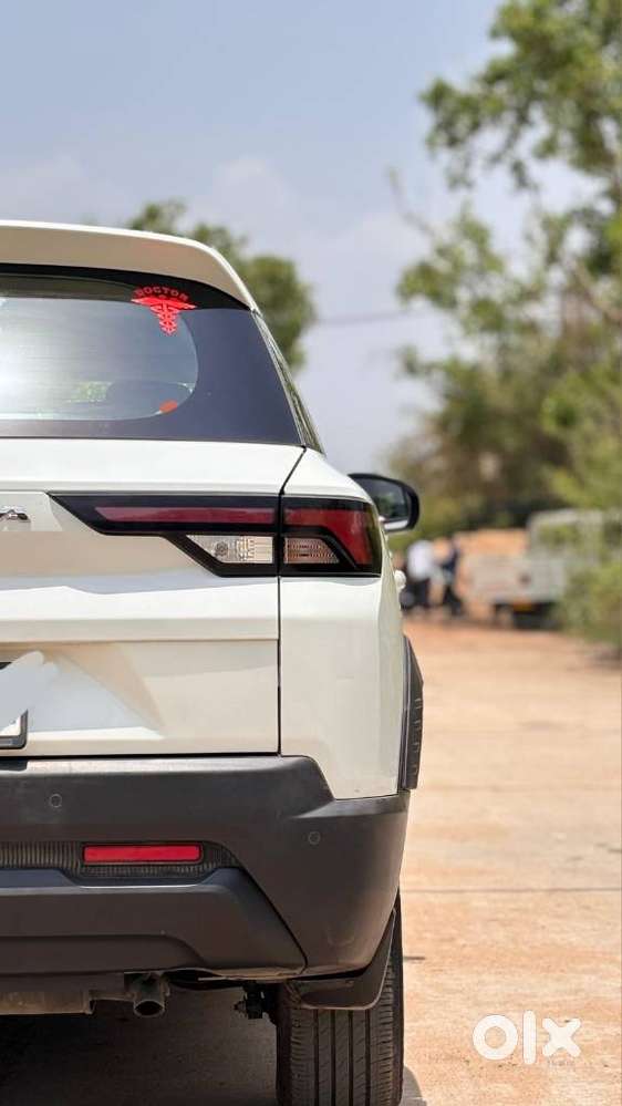 Maruti Suzuki Brezza, 2024, Petrol