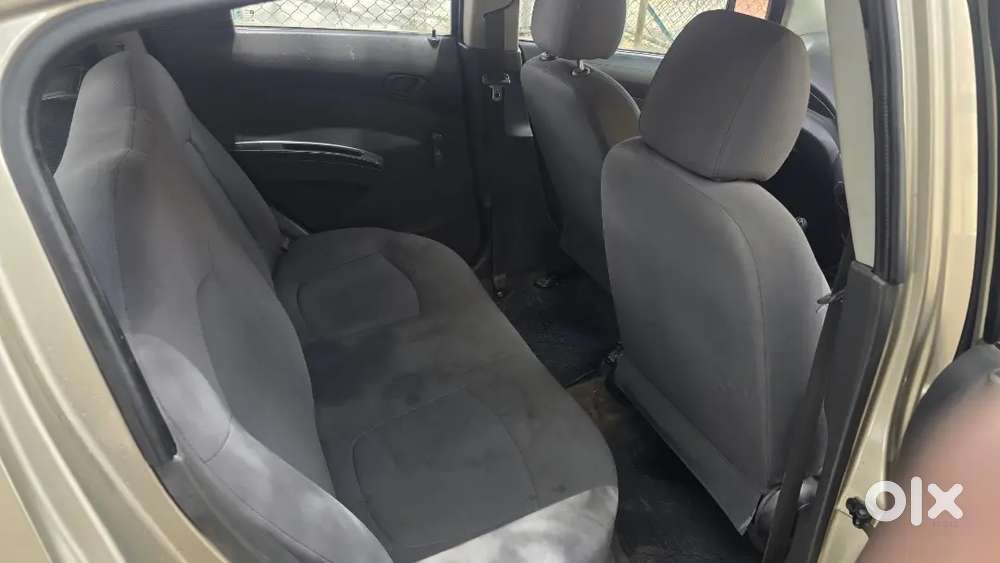 Chevrolet Beat Petrol 2010