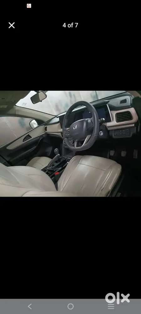 Mahindra Xuv700 Petrol 2022