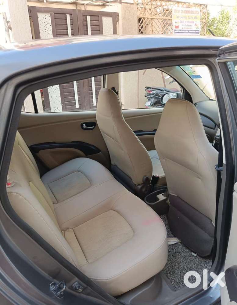 Hyundai I10 2011 Petrol Well Maintained
