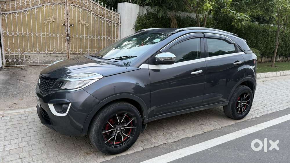 Tata Nexon 1.5 Revotorq Xma Plus (s) Amt, 2019, Diesel