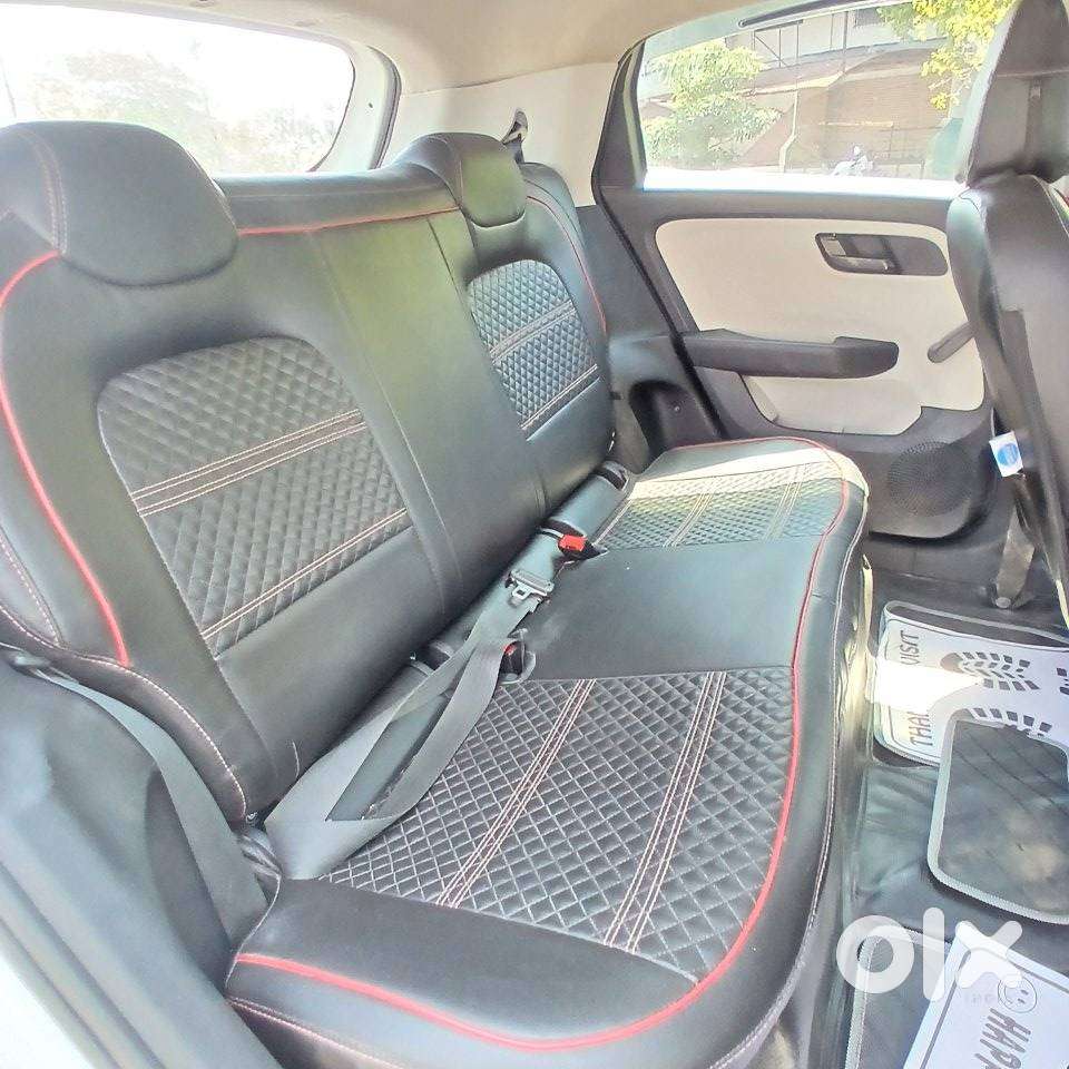 Tata Altroz, 2022, Petrol