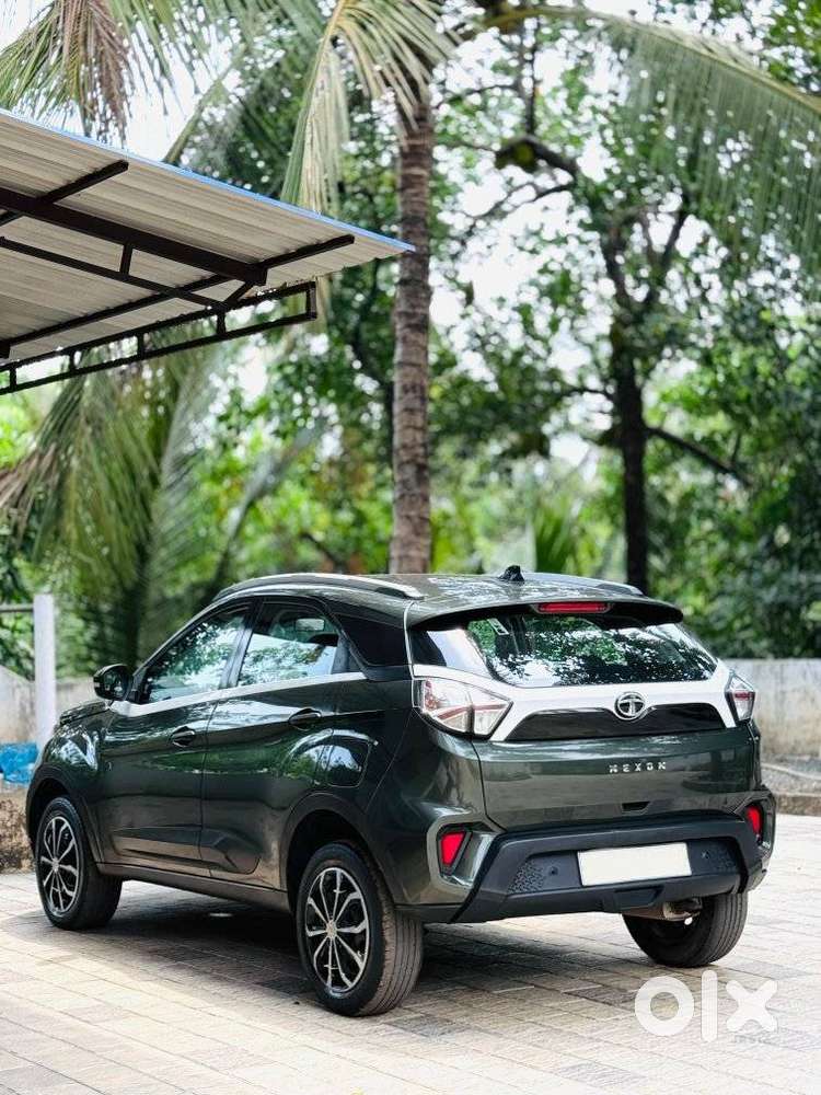 Tata Nexon 1.2 Revotron Xm (s), 2021, Petrol
