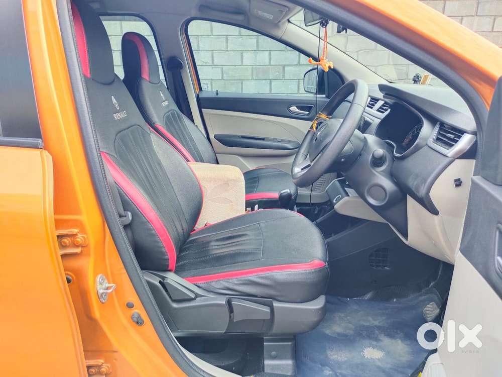 Renault Triber Rxz, 2022, Petrol