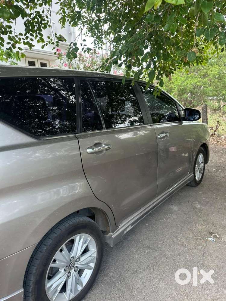 Toyota Innova Crysta 2018 Diesel Manual