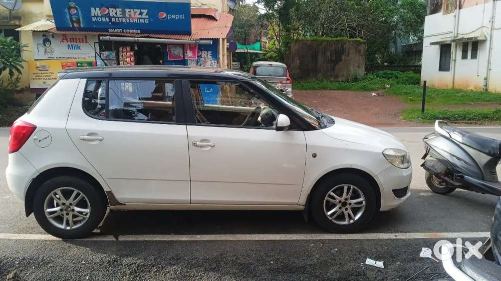 Skoda Fabia 2011 Diesel 150000 Km Driven