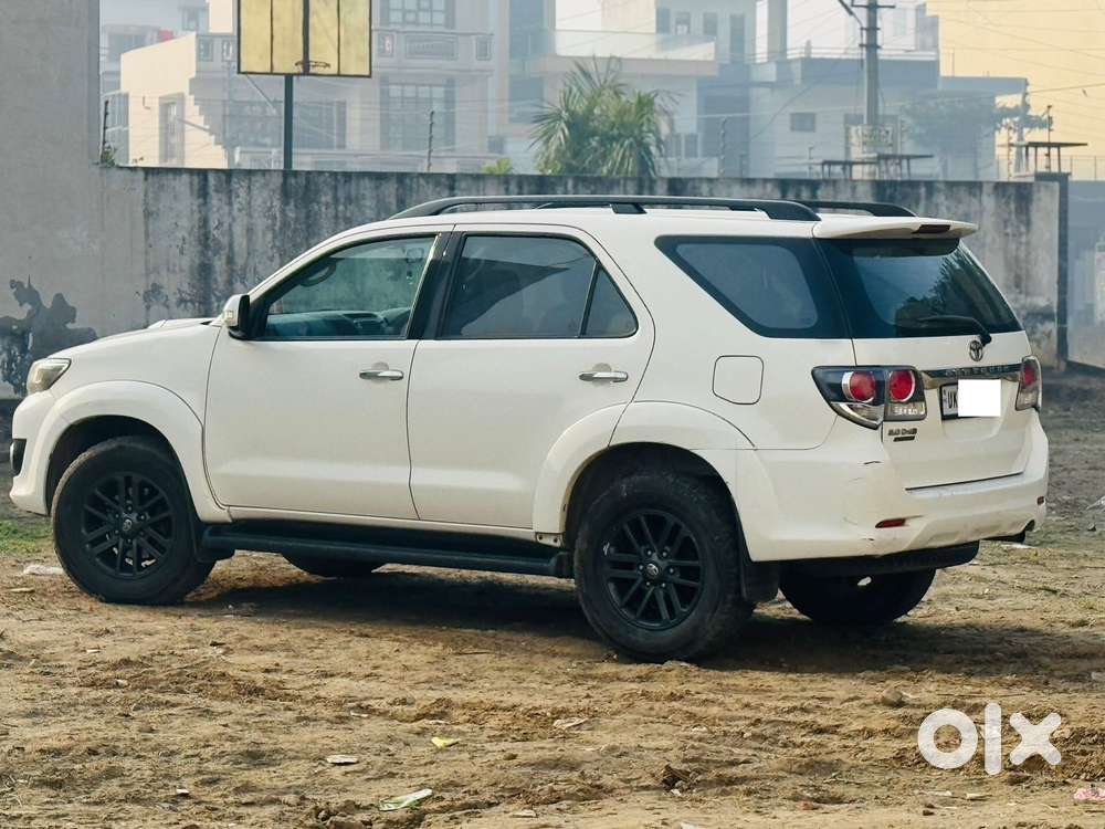Toyota Fortuner 3.0 4x2 Automatic, 2016, Diesel