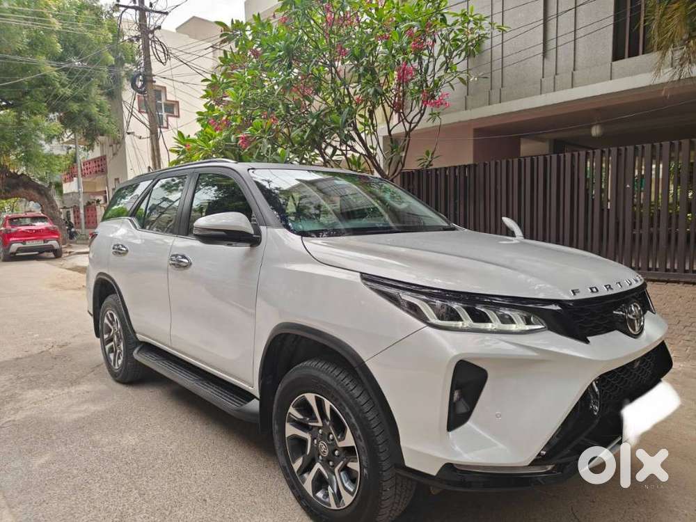 Toyota Fortuner Legender 4x2 At 2.8, 2024, Diesel
