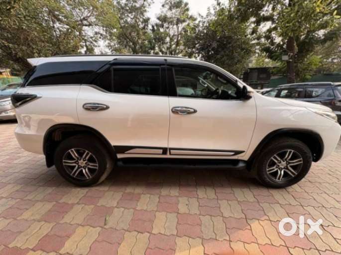 Toyota Fortuner 4x2 At 2.8 Diesel, 2017, Diesel