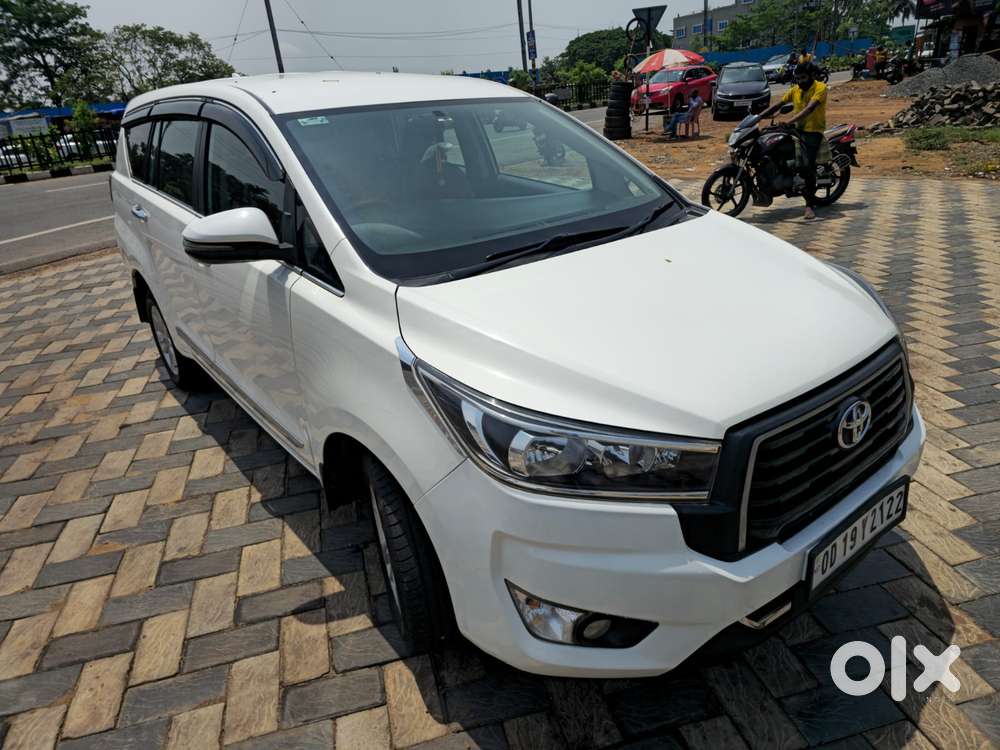 Toyota Innova Crysta 2.8 Gx At 8s, 2024, Diesel