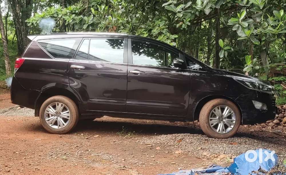 Toyota Innova Crysta 2016 Diesel Automatic