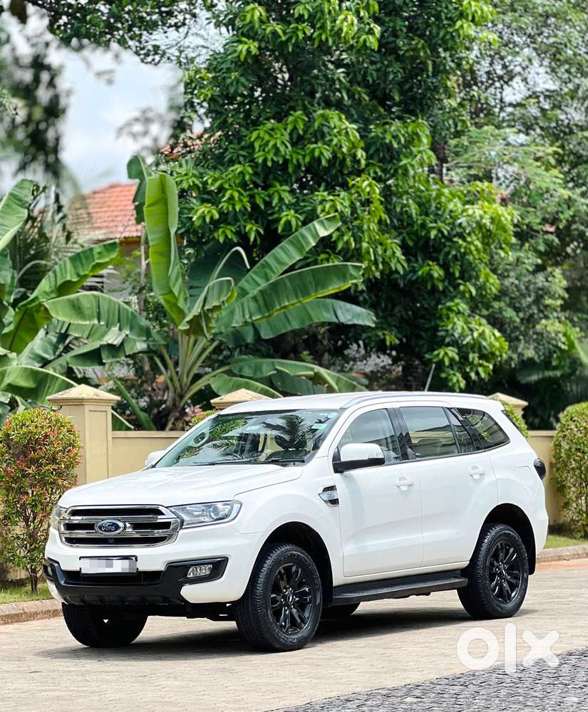 Ford Endeavour 3.2 Titanium At 4x4, 2016, Diesel