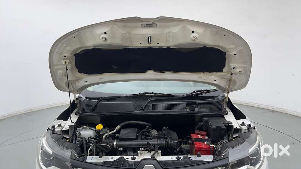 Renault Triber Rxz Easy-r Amt, 2021, Petrol