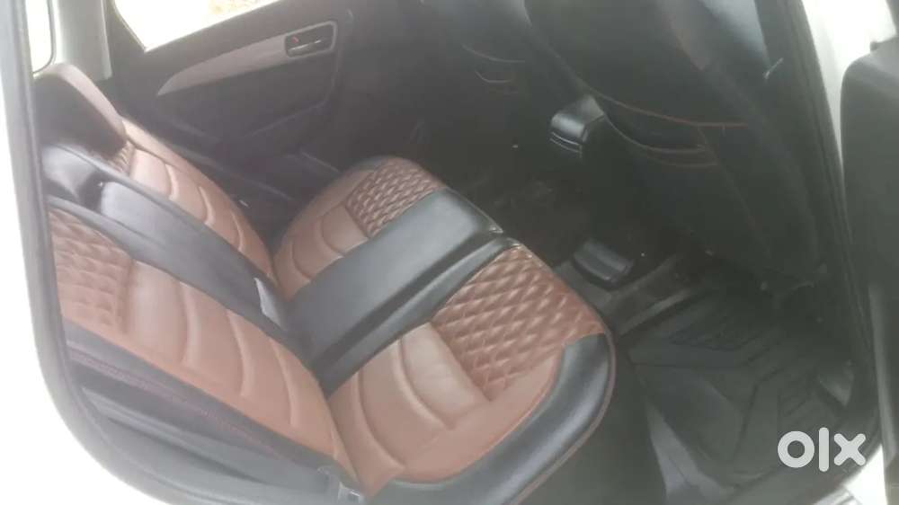 Maruti Suzuki Brezza 30-11-2018