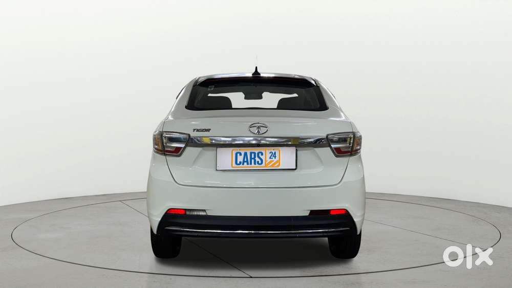 Tata Tigor Xza Plus, 2022, Petrol