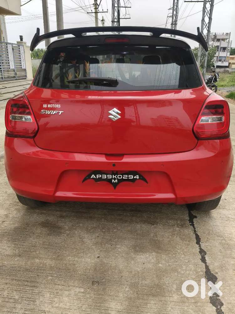Maruti Suzuki Swift 2021 Petrol Automatic