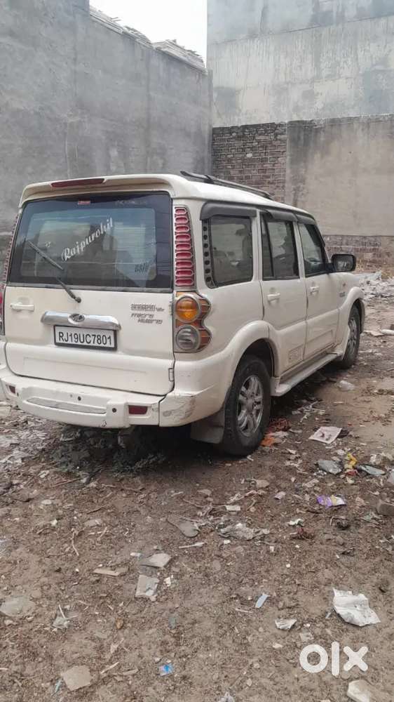 Mahindra Scorpio 2014 Diesel Well Maintained