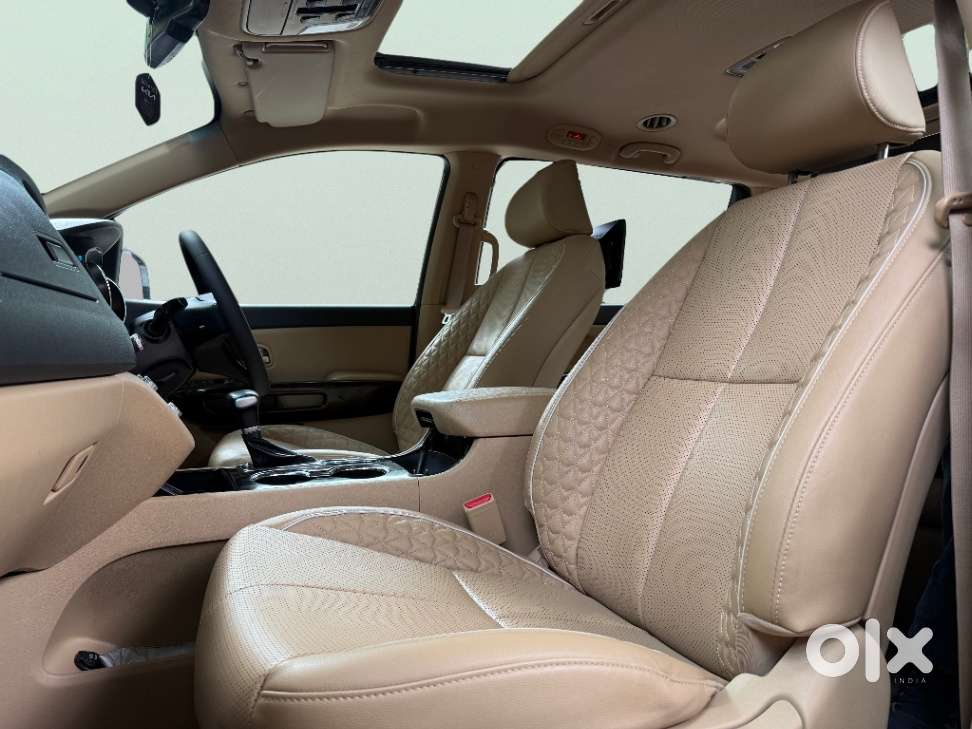 Kia Carnival Limousine Plus 7 Str, 2023, Diesel