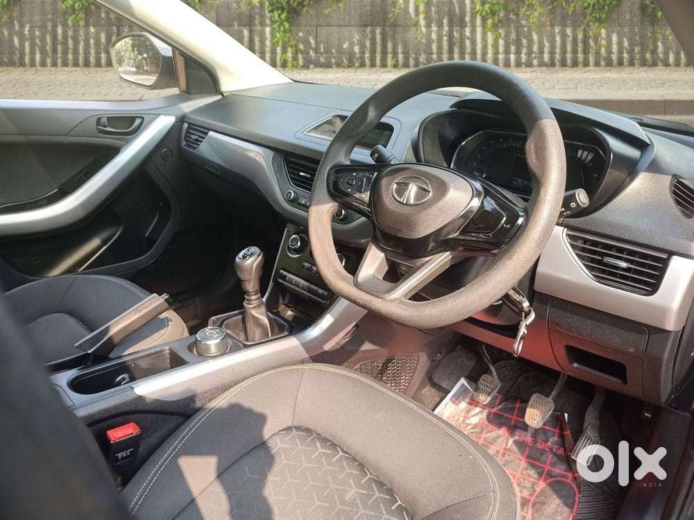 Tata Nexon 1.5 Revotorq Xm (s), 2021, Diesel