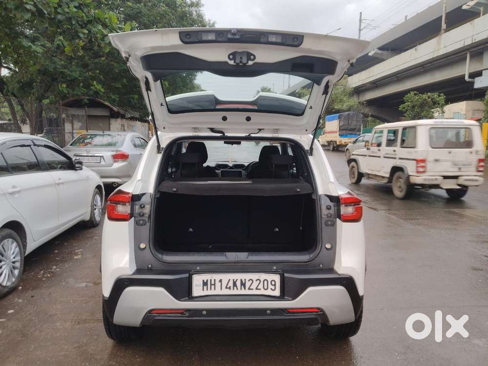 Nissan Magnite 1.0 Xl Turbo Cvt, 2023, Petrol
