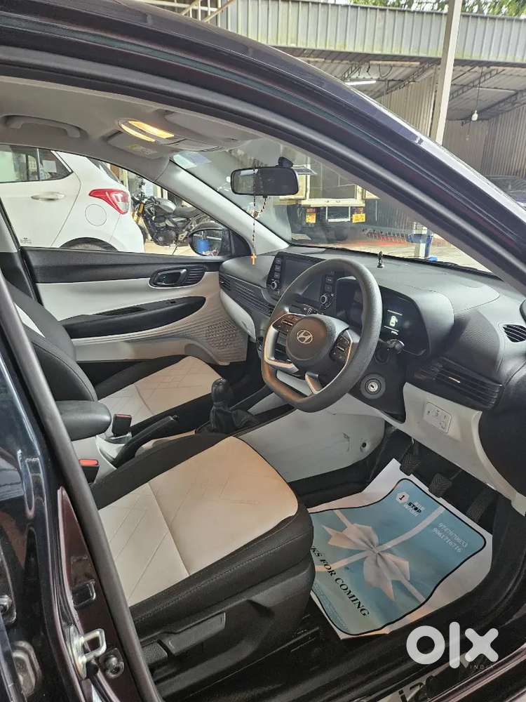 Hyundai I20 Sportz Dec 2023 Sterling Night  Excellent Condition