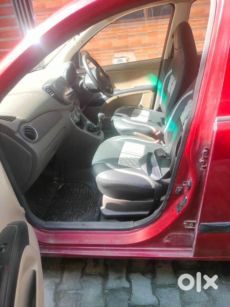 Hyundai I10 2012 Car