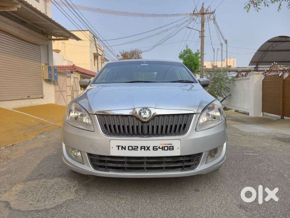 Skoda Rapid 1.6 Mpi Ambition, 2013, Petrol