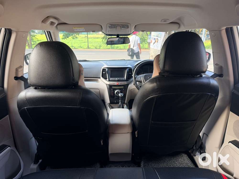 Mahindra Xuv300 W8 Petrol 2021