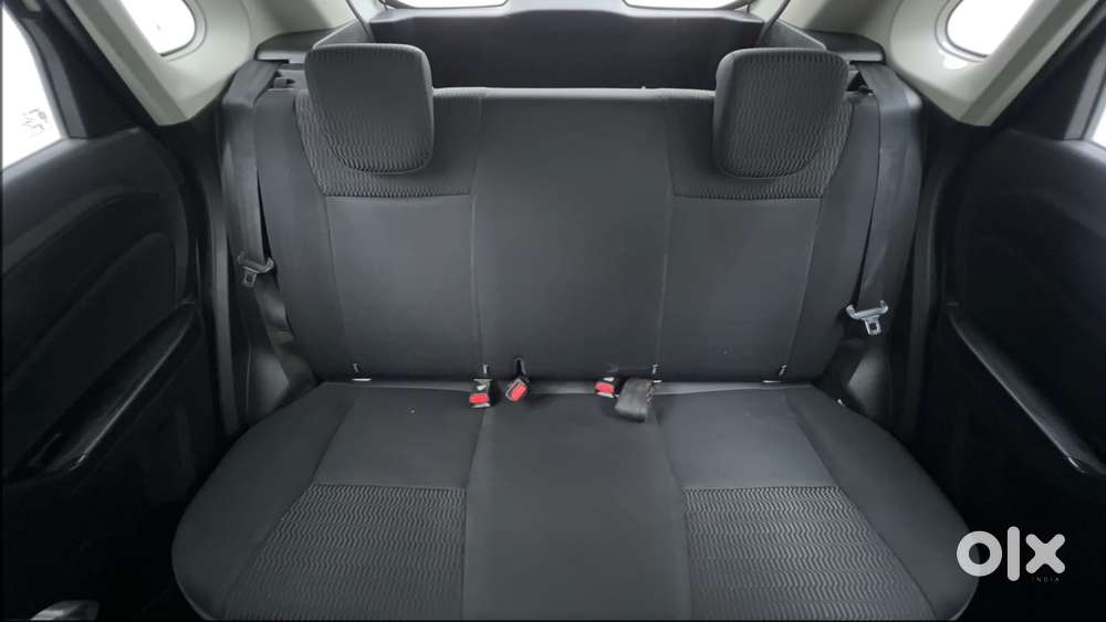 Maruti Suzuki Vitara Brezza 1.5 Vxi, 2022, Cng & Hybrids