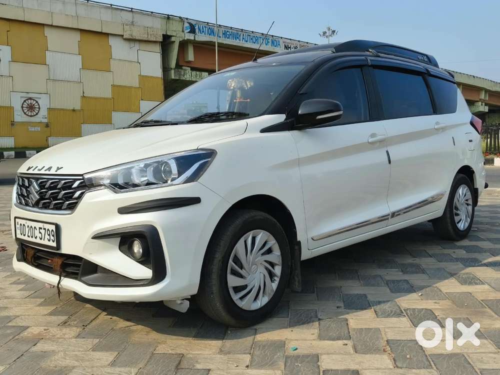 Maruti Suzuki Ertiga Vxi Shvs, 2023, Petrol