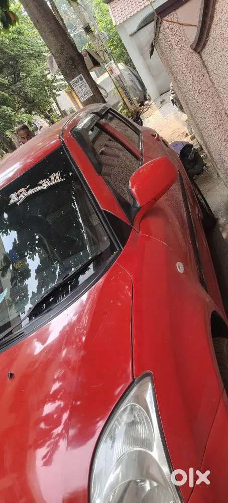 Maruti Suzuki Swift 2010 Petrol 85000 Km Driven