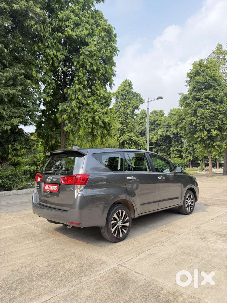 Toyota Innova Crysta 2.4 Z 7 Str, 2023, Diesel