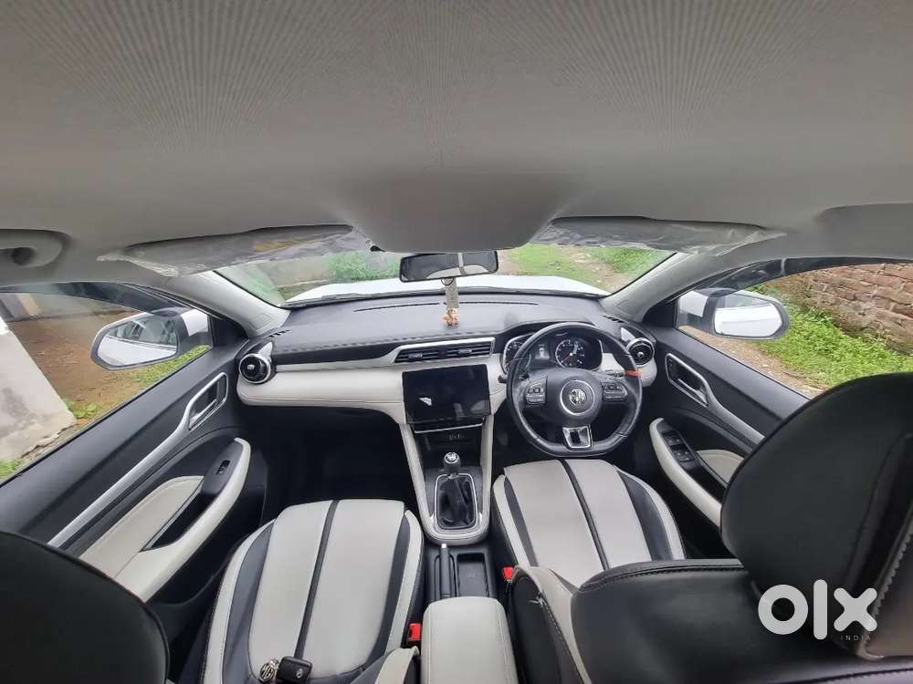 Mg Astor 2023 Petrol 30400 Km Driven