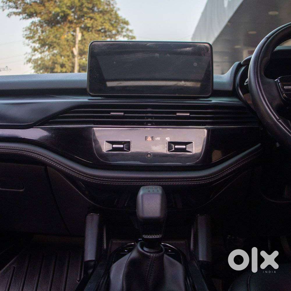 Tata Harrier Pure Plus S Dark Edition, 2025, Diesel