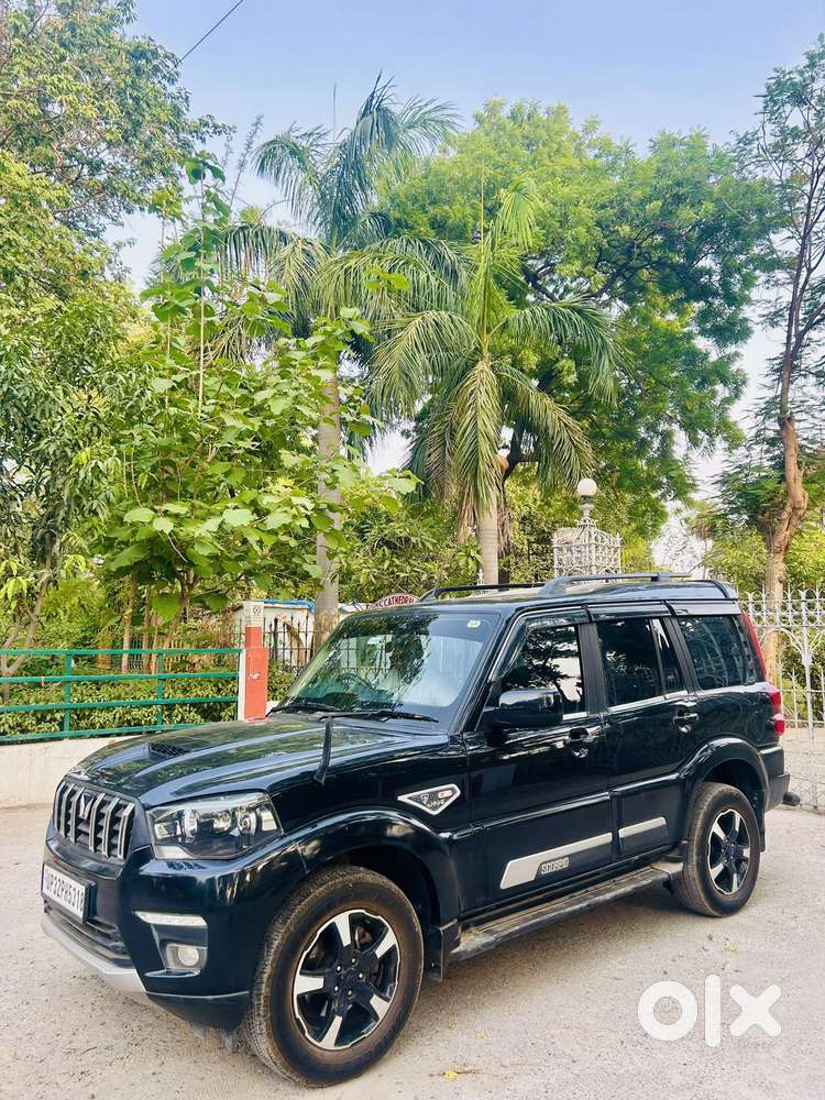 Mahindra Scorpio Classic 2.2 S 11 Mt 7 Cc, 2024, Diesel