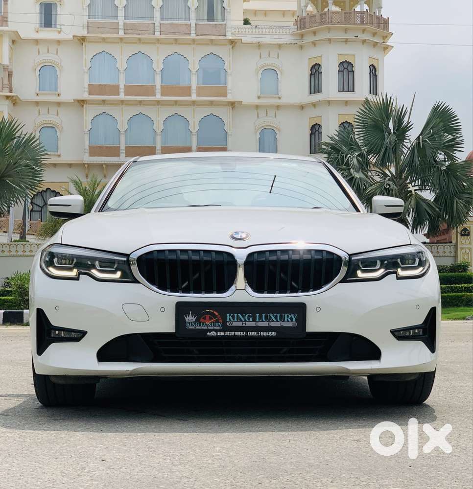 Bmw 3 Series 2.0 330i Sport Line, 2021