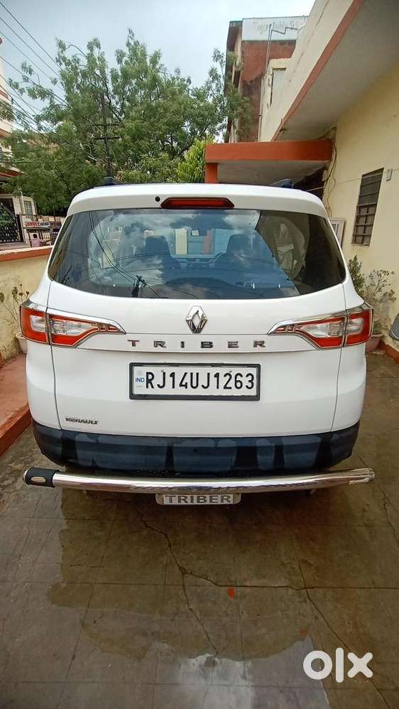 Renault Triber 2023 Petrol Well Maintained
