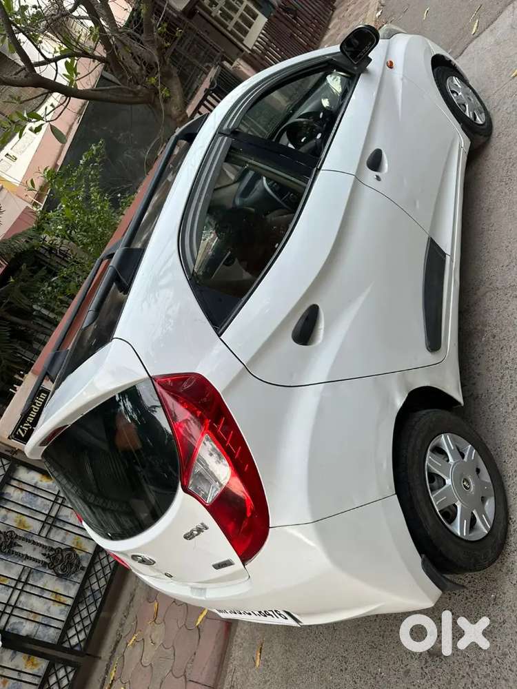 Hyundai Eon 2016